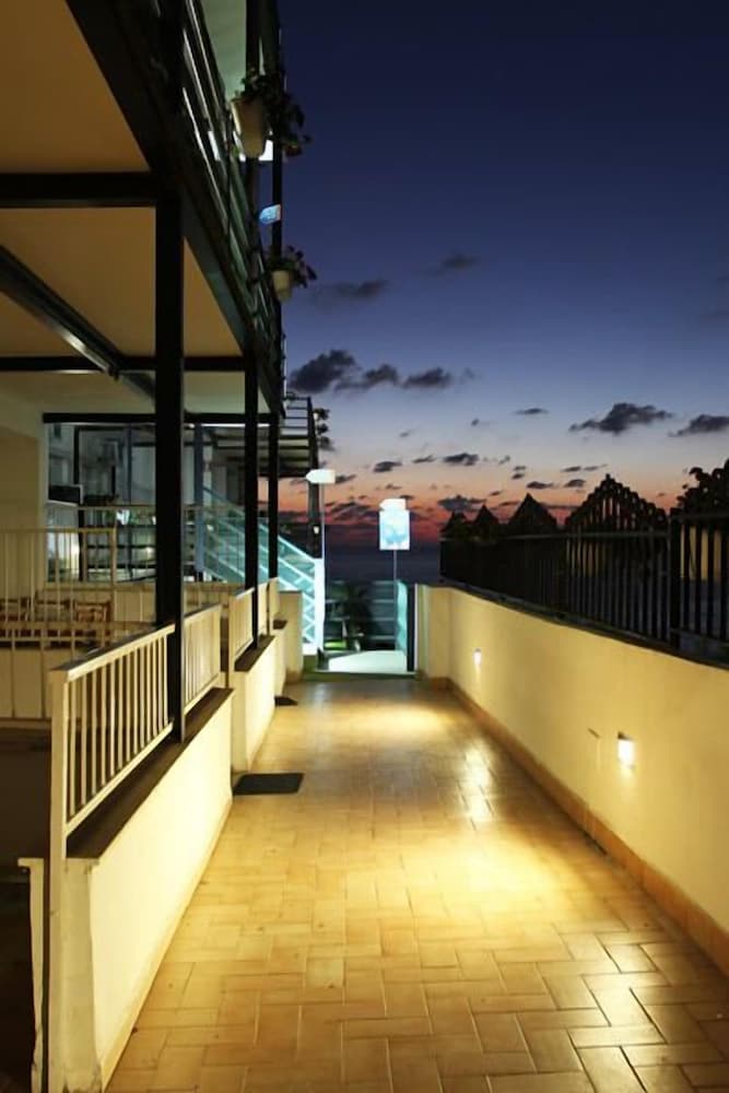 Hotel Valemare 4/57