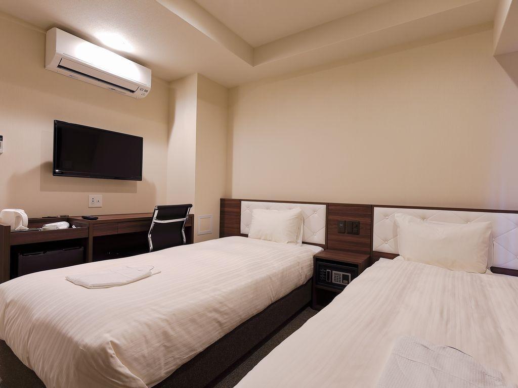 STANDARD, TWIN BEDS