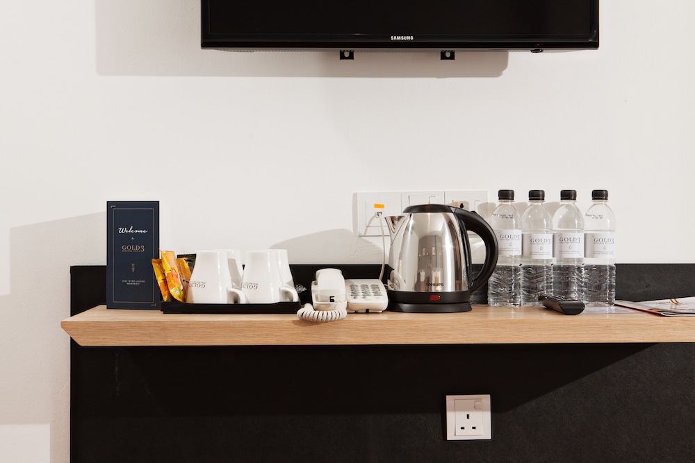 Gold3 Boutique Hotel 43/47