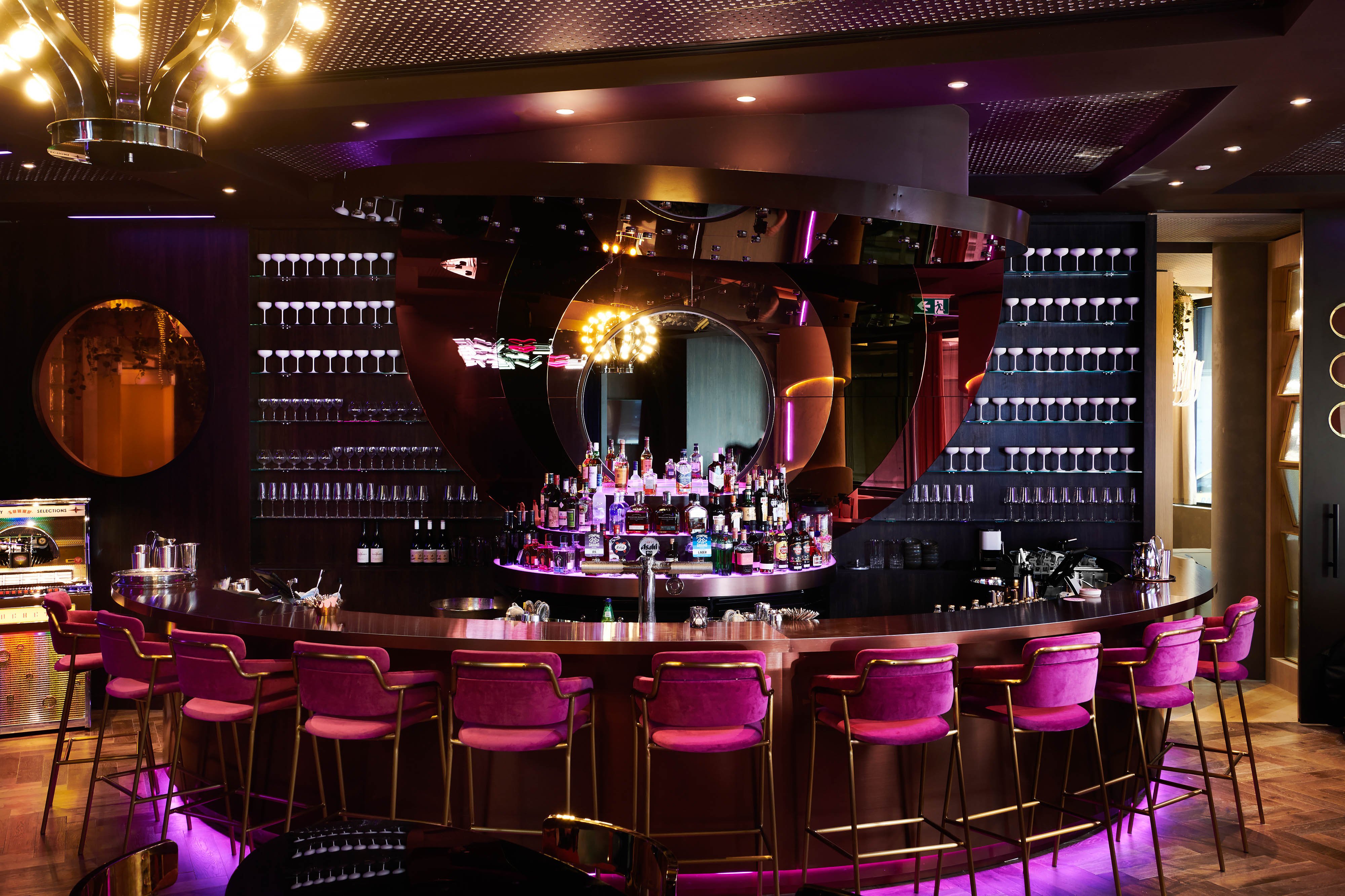 Crowne Plaza Hotel Melbourne 50/72