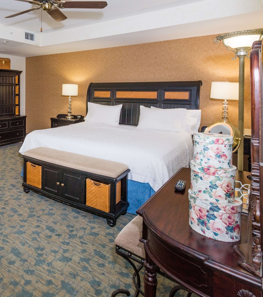 Hampton Inn & Suites Amelia Island-Historic Harbor Front 19/44