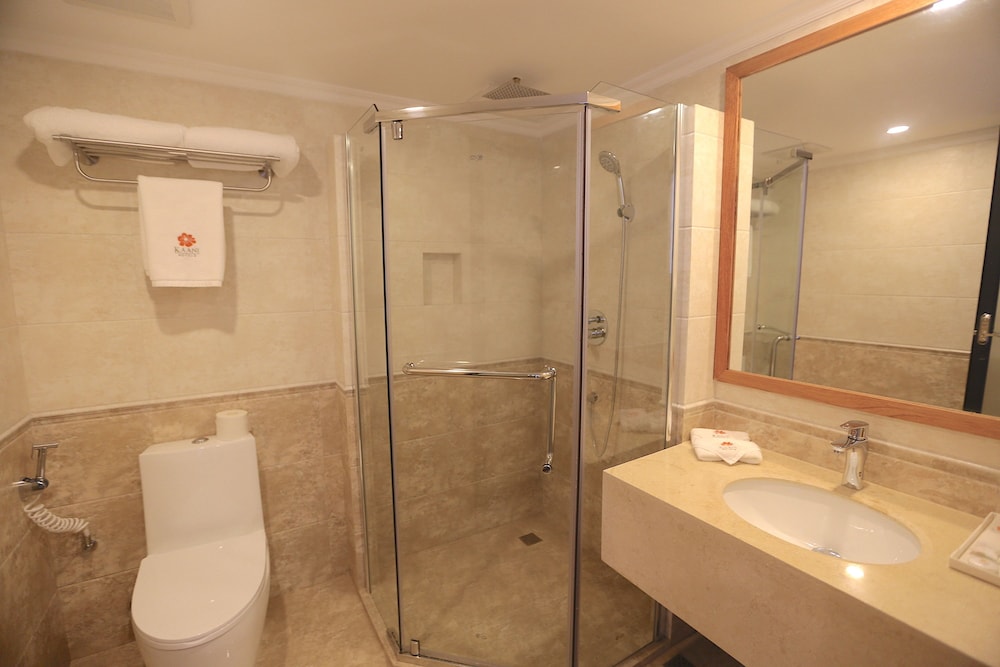 Kaani Grand Seaview 59/63