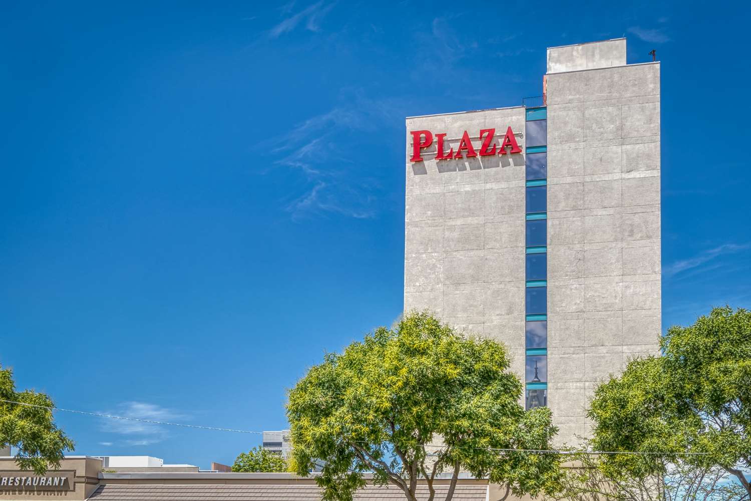 Salt Lake Plaza Hotel 4/39