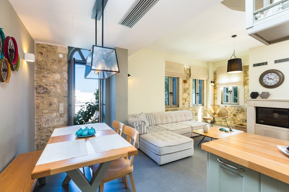 Philoxenia Apartments 36/50