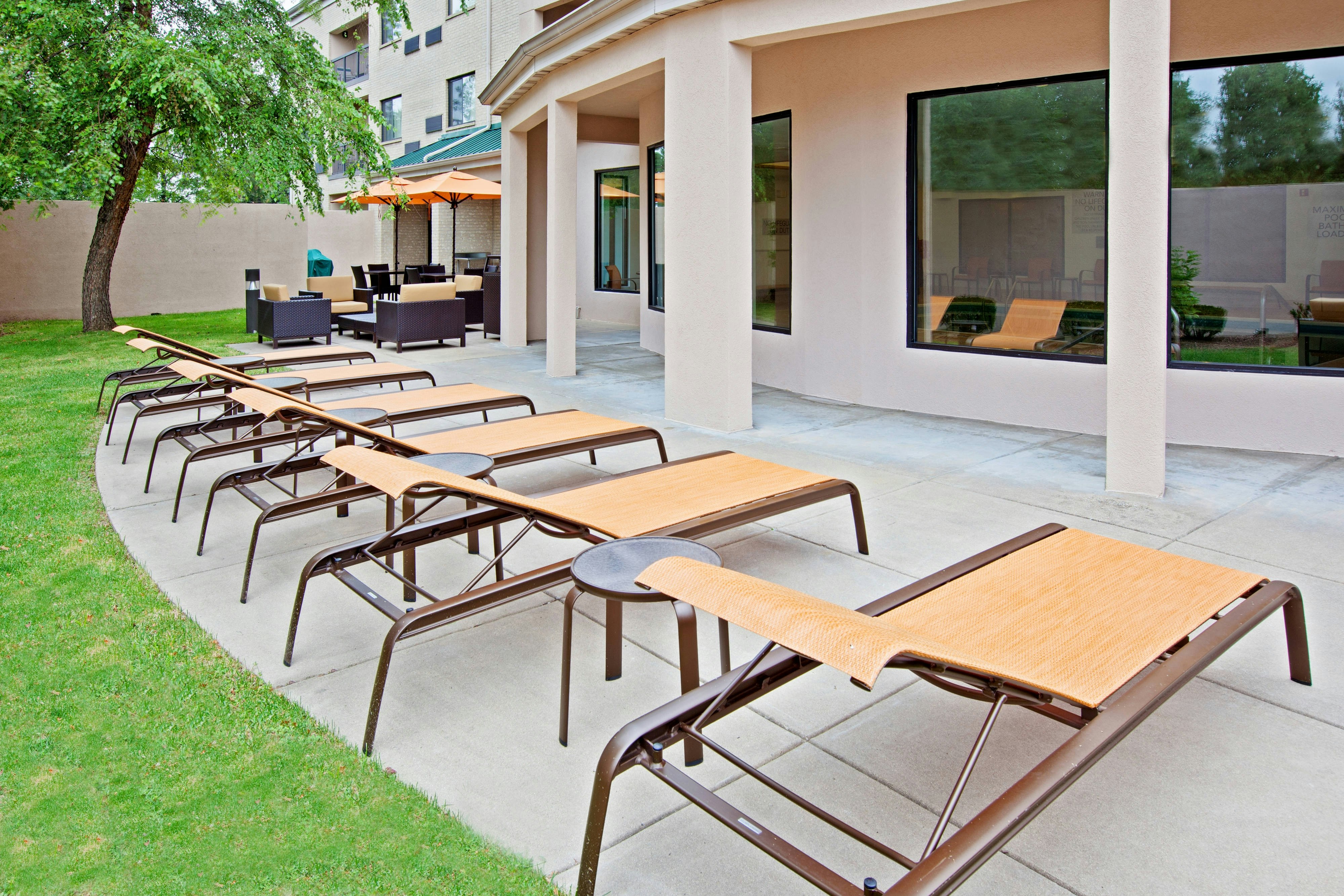 Courtyard Mishawaka-University Area 23/32