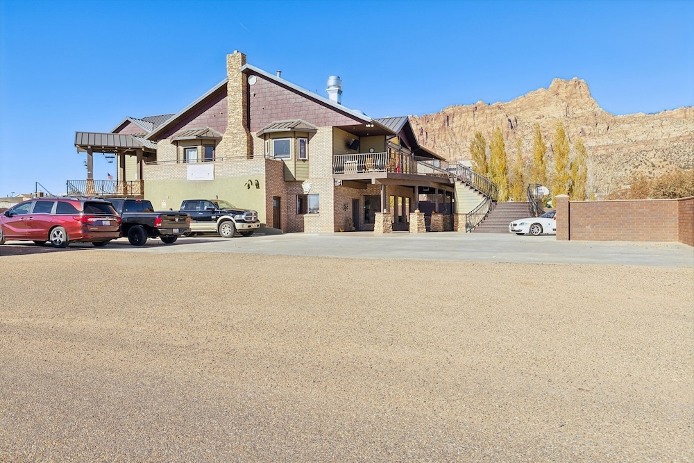Zion Cliff Lodge 39/50