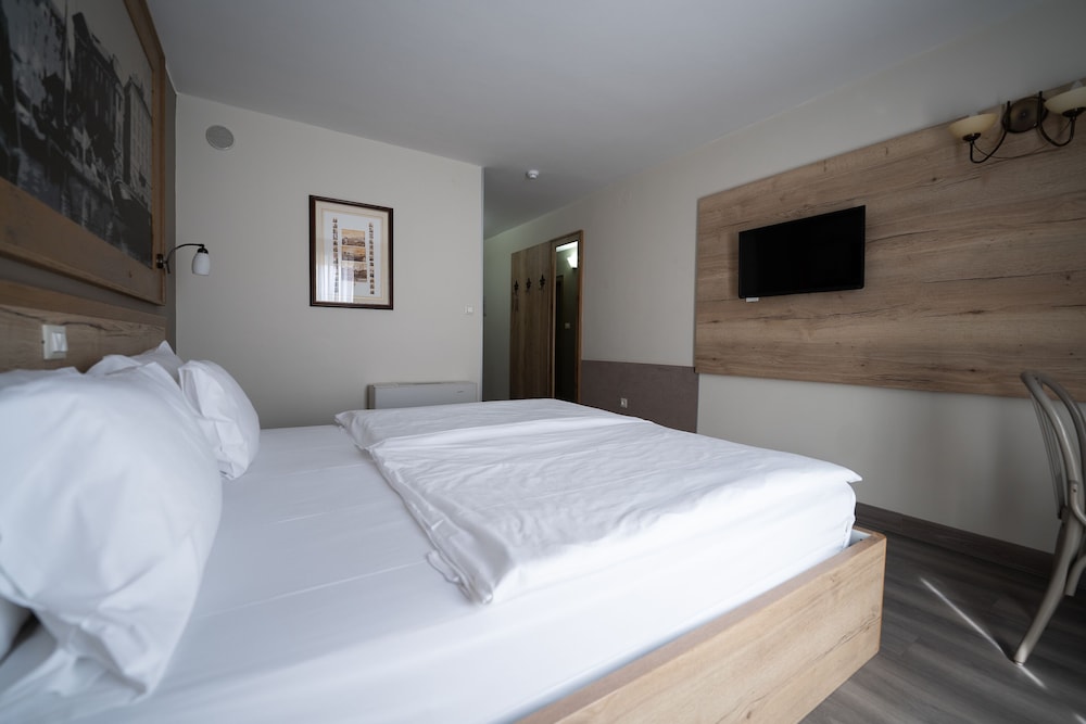 Hotel Piran 24/42