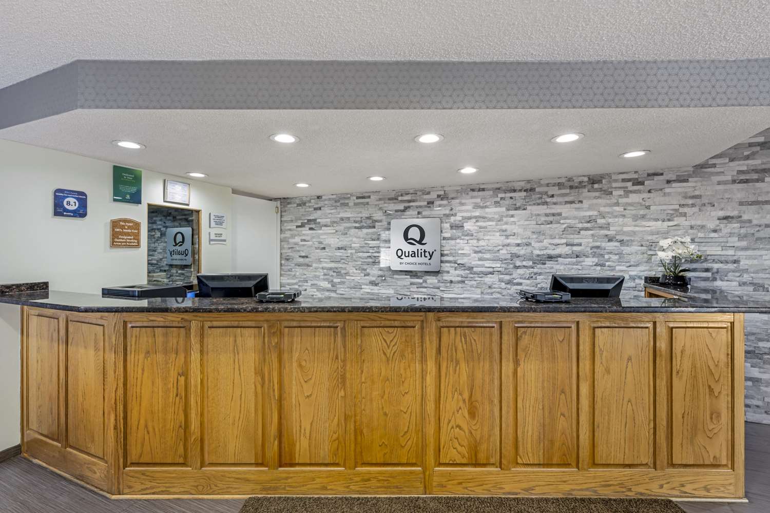 Quality Inn & Suites Lincoln South 4/26