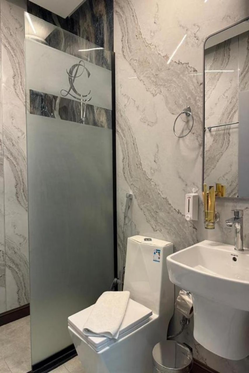 فندق لوكور (Le Coeur hotel) 79/83