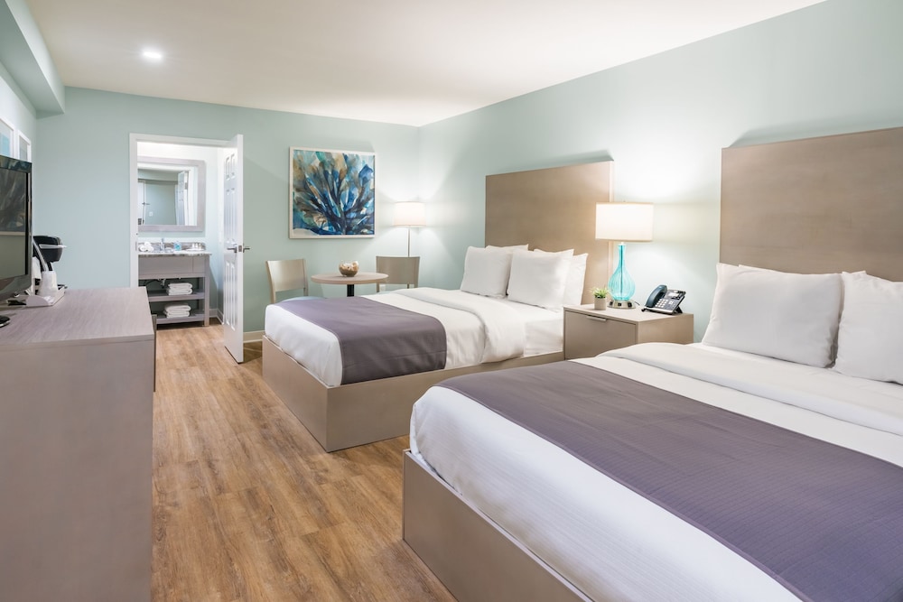 The Palms Oceanfront Hotel 9/33