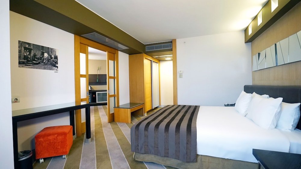 Point Hotel Taksim 23/68