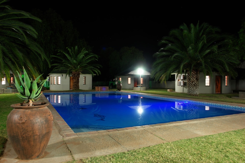 Kalahari Arms Hotel 15/69