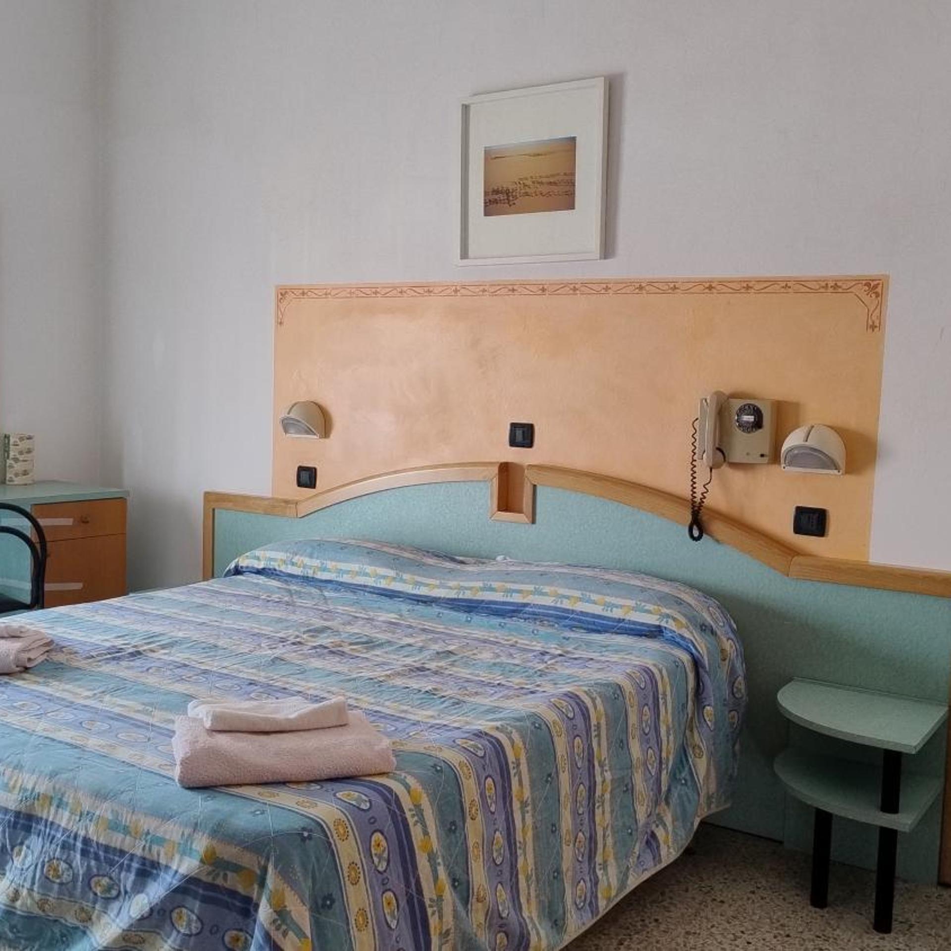 Room, Double Bed, External Bathroom