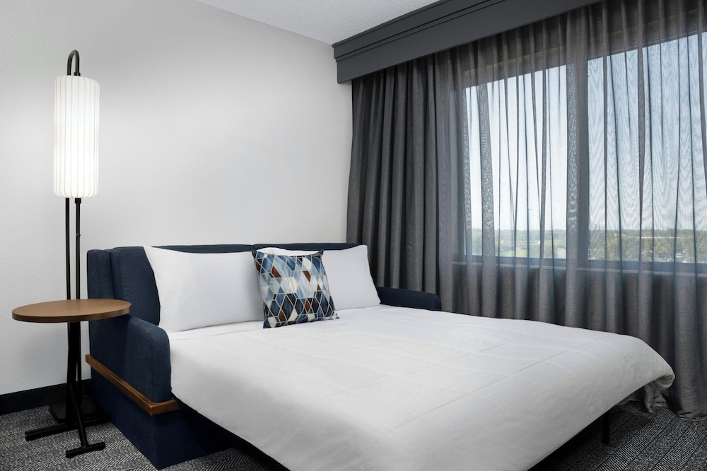Courtyard By Marriott Lakeland 13/50