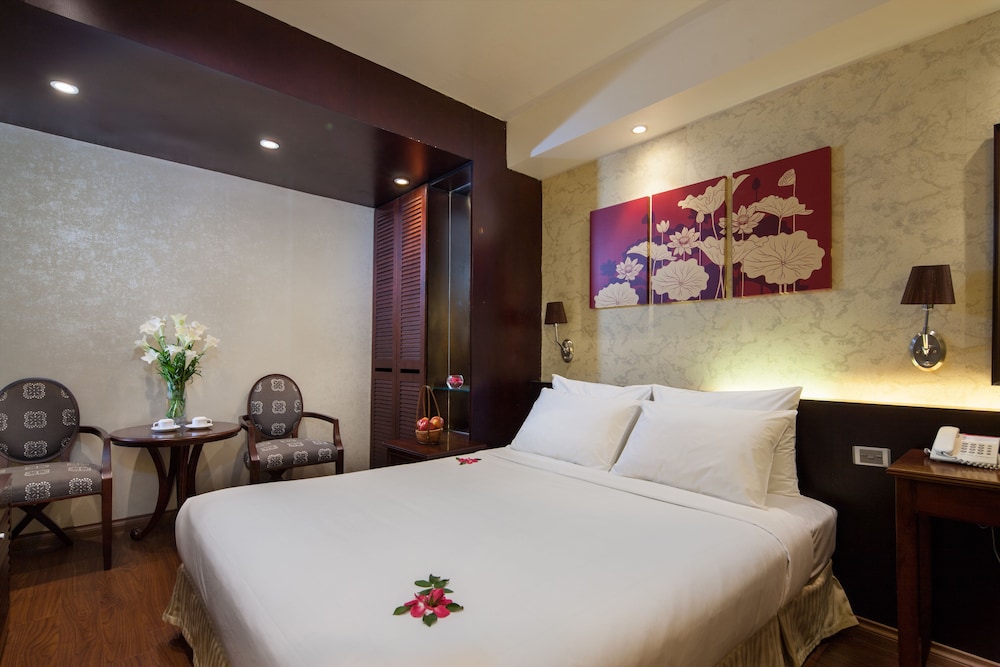 Skylark Boutique Hotel 25/50