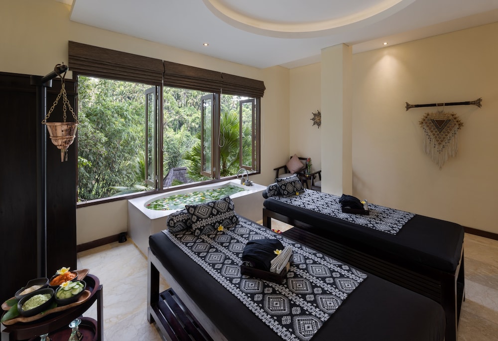 The Kayon Valley Resort 44/63
