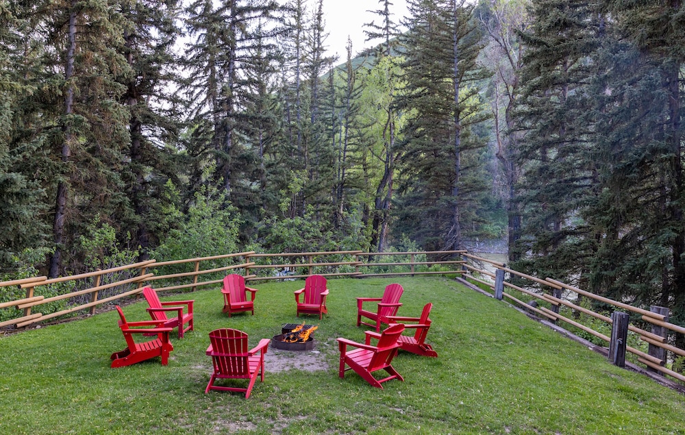 Snake River Park KOA and Cabin Village 48/63