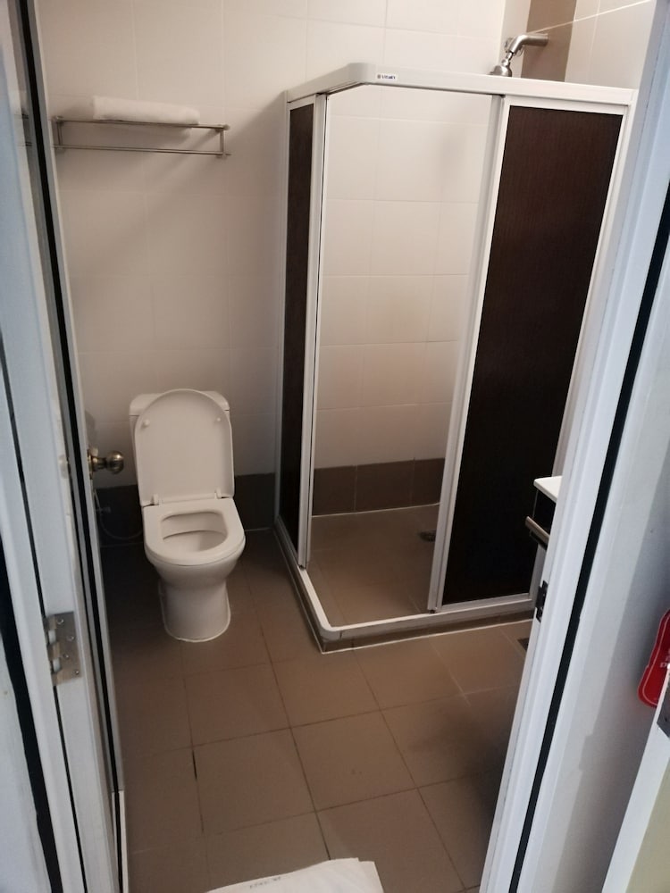 Holiday Place Kuala Lumpur 41/42