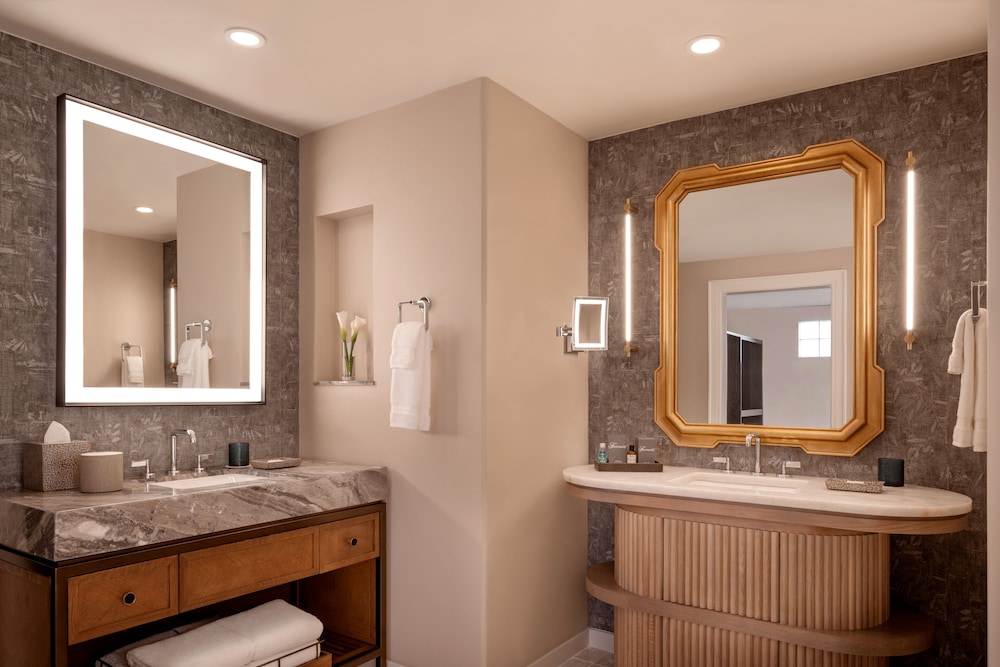 Privado Villas at the Fairmont Scottsdale Princess 48/48