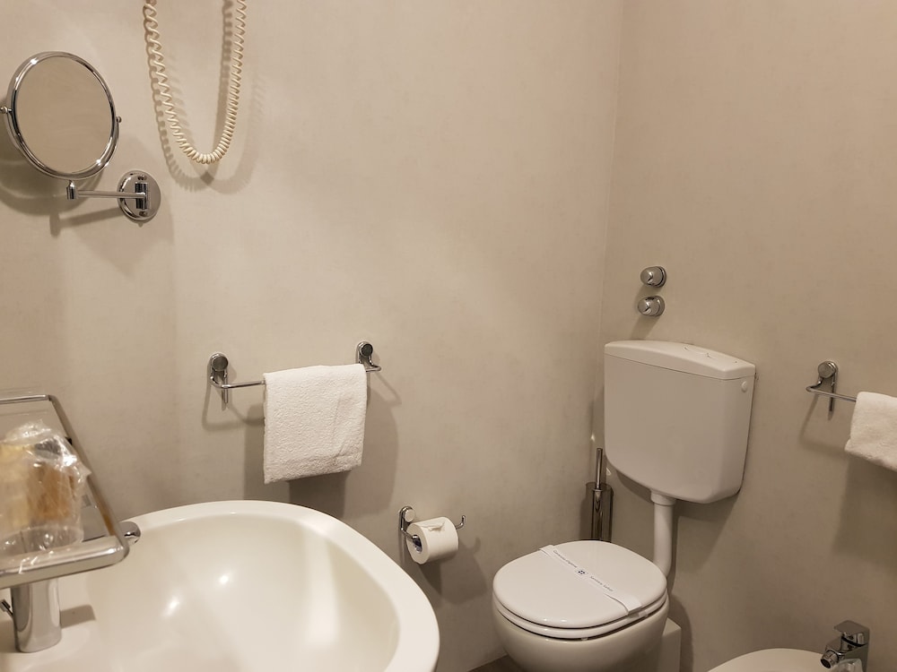 Oleggio Hotel Malpensa 23/57