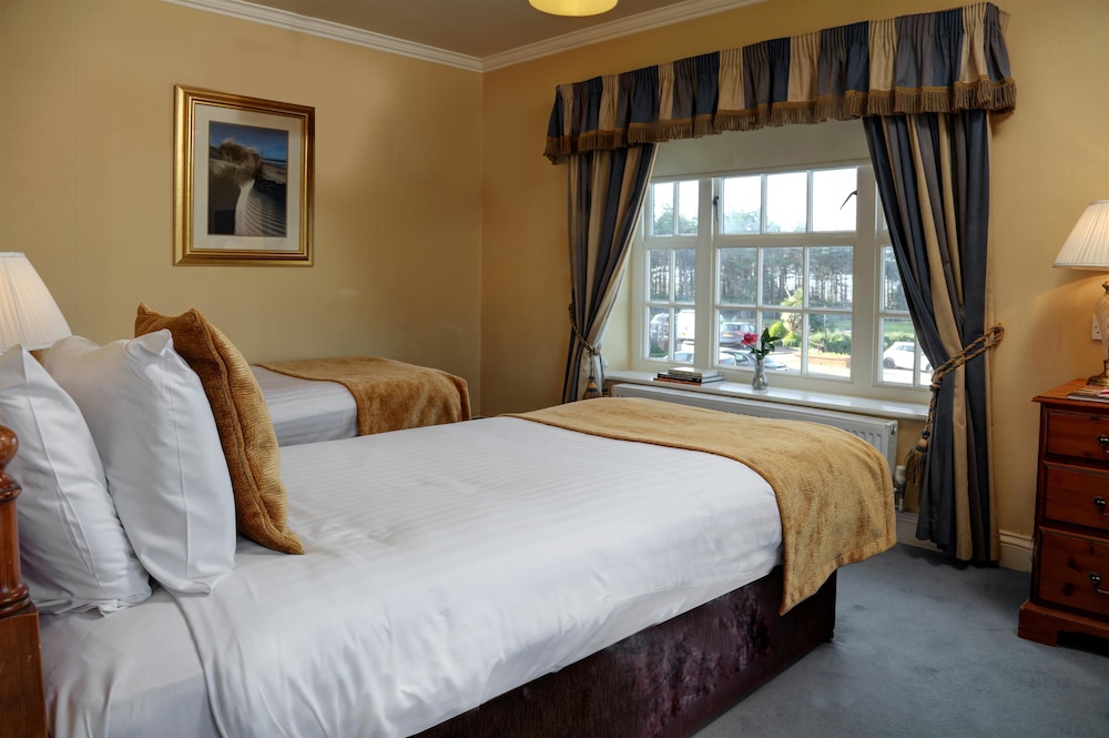 Le Strange Arms Beachside Hotel & Lodges 7/39