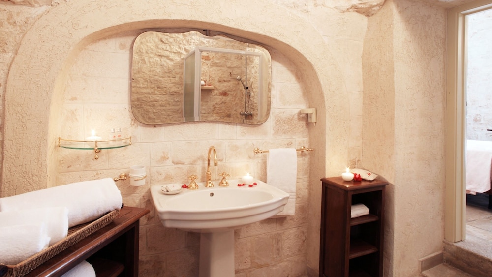 Tenuta Monacelle 40/43