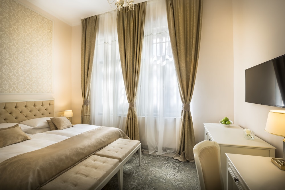 Hotel Bellevue 15/50