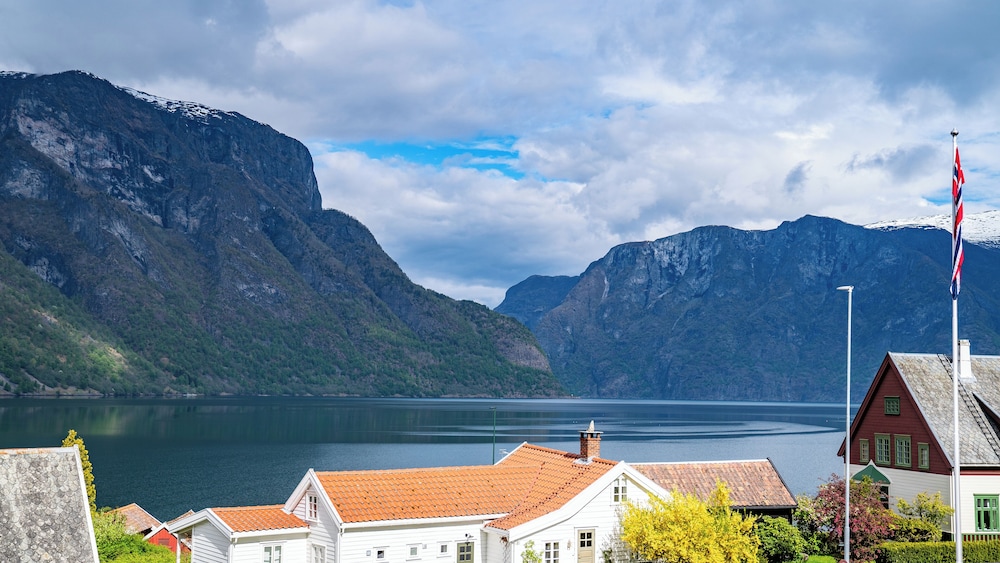Hotel Aurlandsfjord 42/50