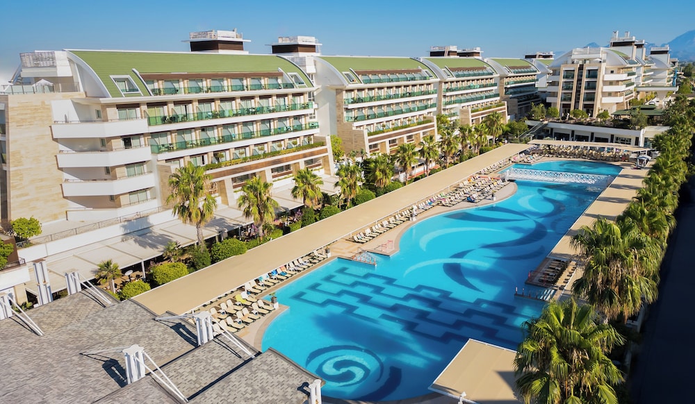 Crystal Waterworld Resort and Spa 48/50