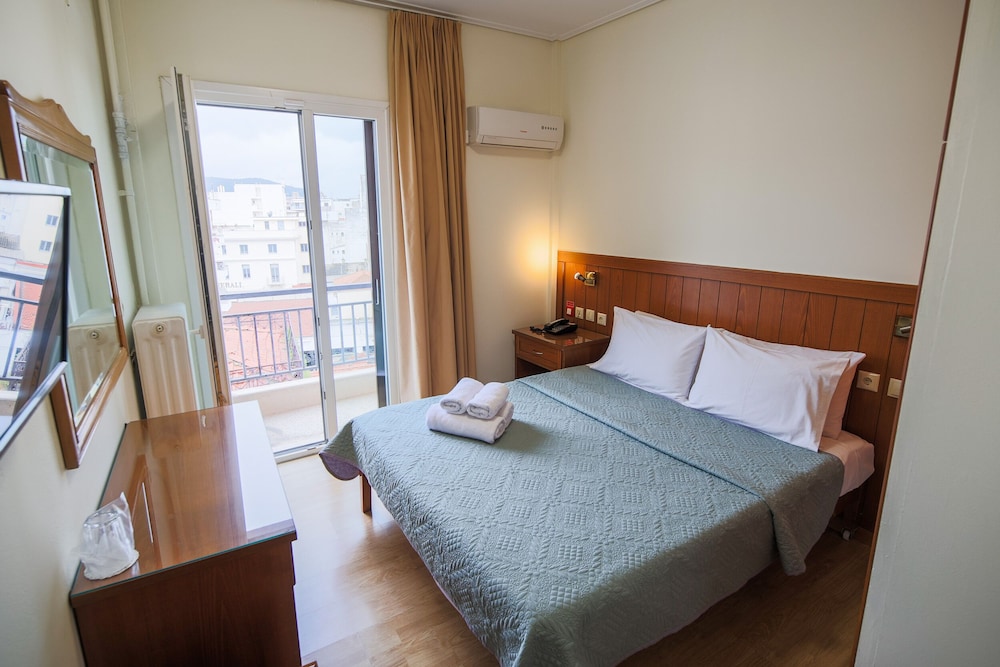 Philippos Hotel 17/63