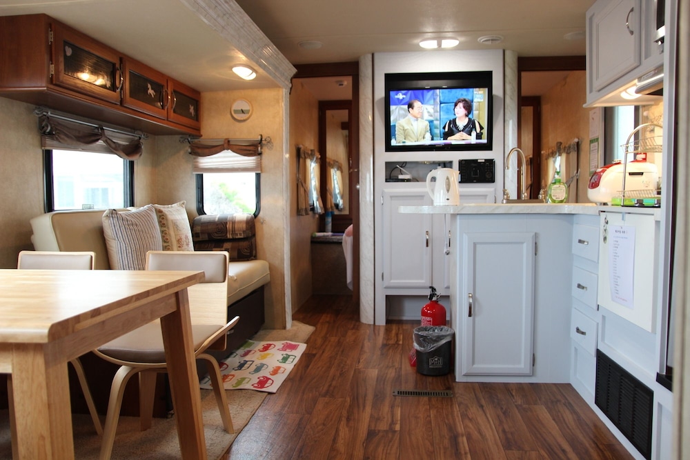 Mei the Caravan 15/40