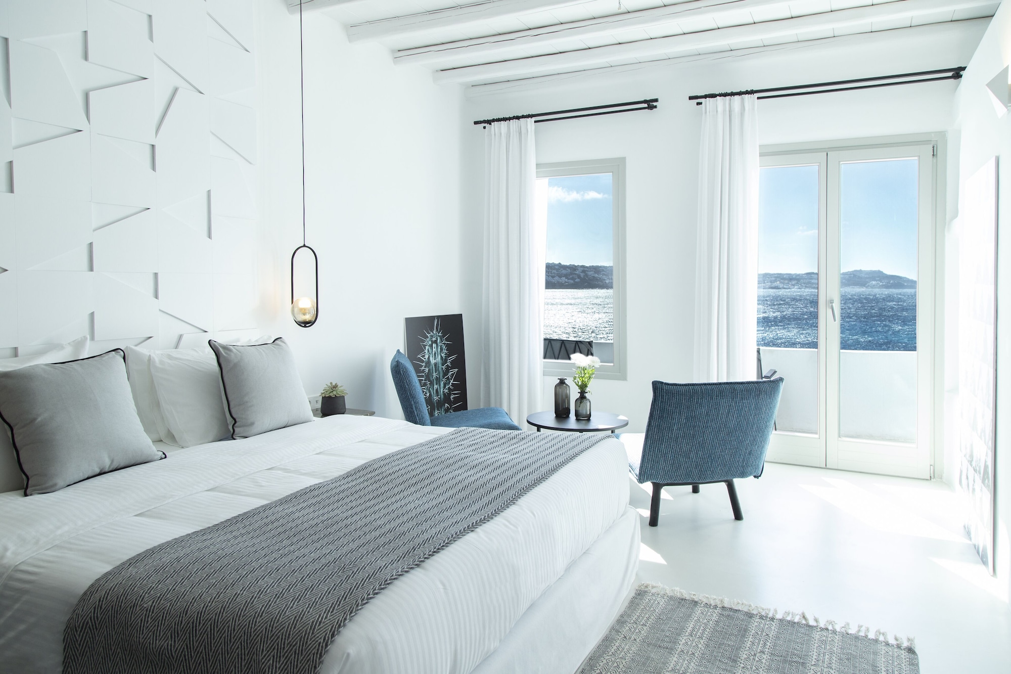 Superior, Sea View