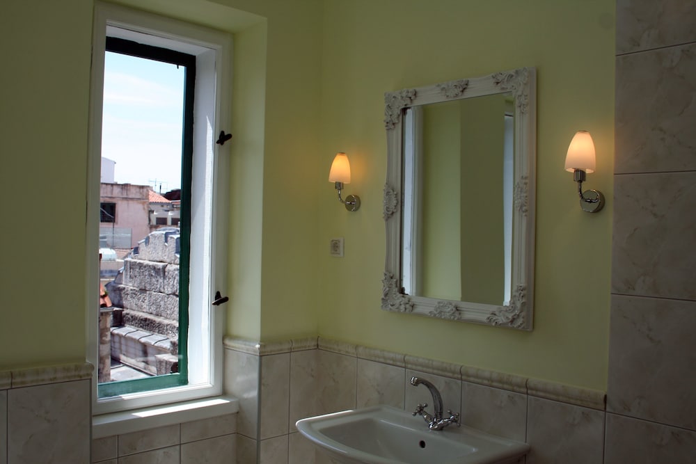 Banica Apartments & Rooms 62/63