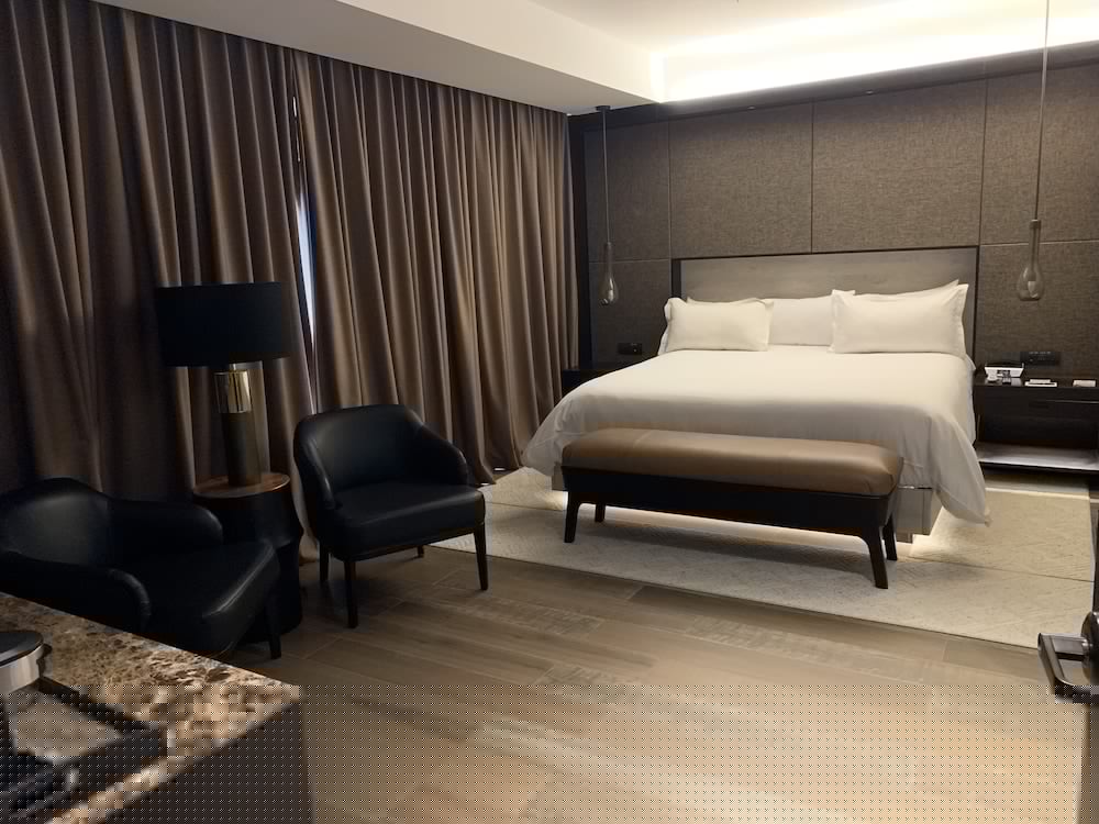 Eb Hotel By Eurobuilding Airport Quito 12/69
