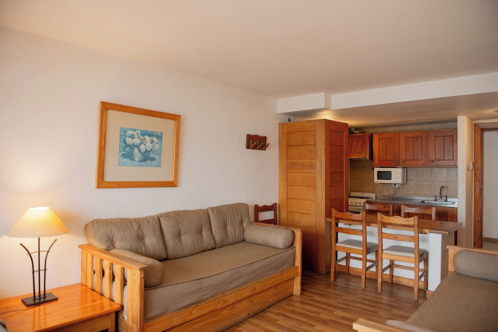 Apart del Lago 26/50