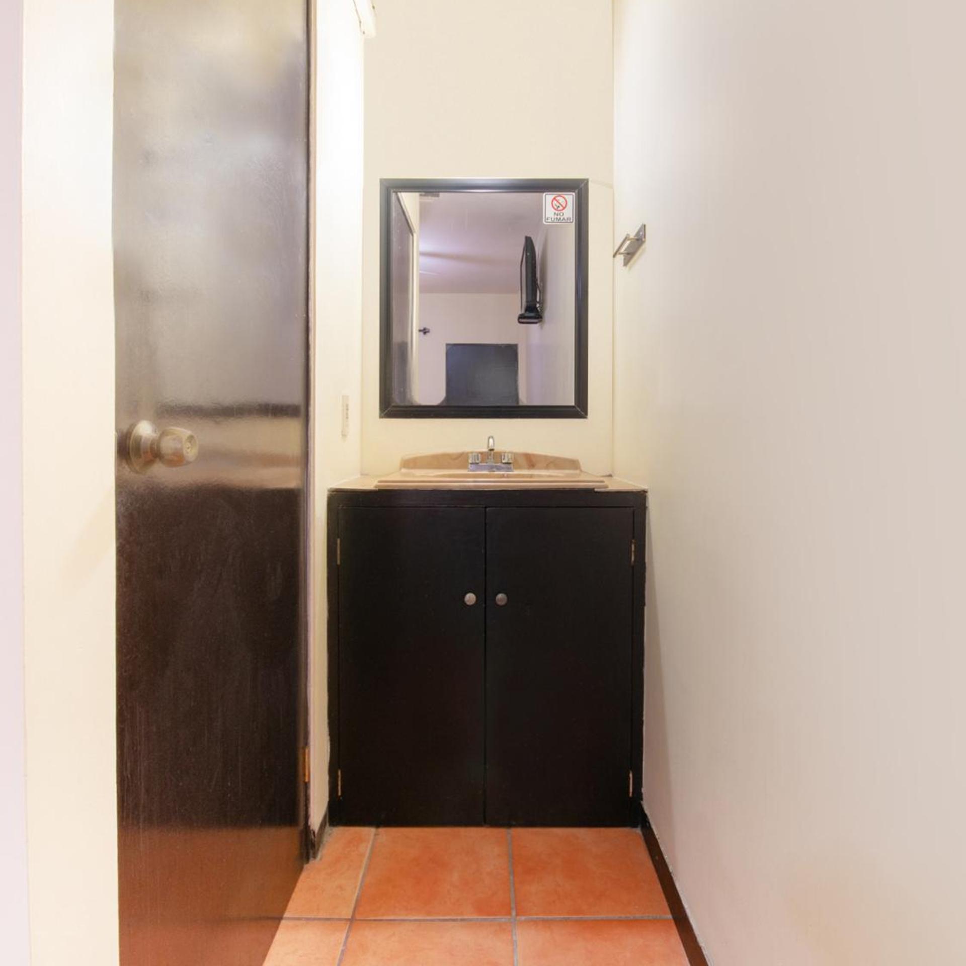Hotel Catedral 11/50