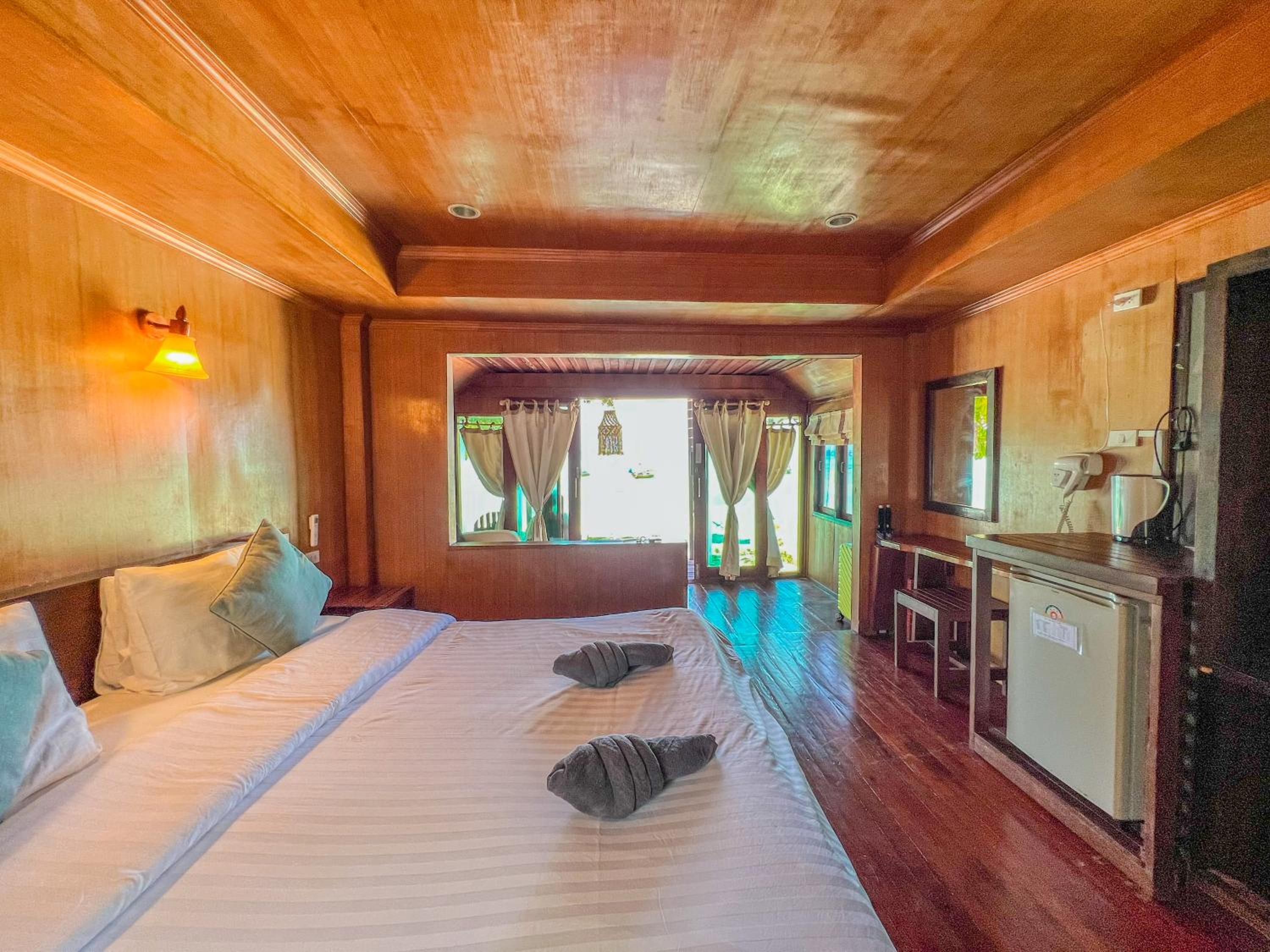 Bungalow, Double Bed, Sea Front