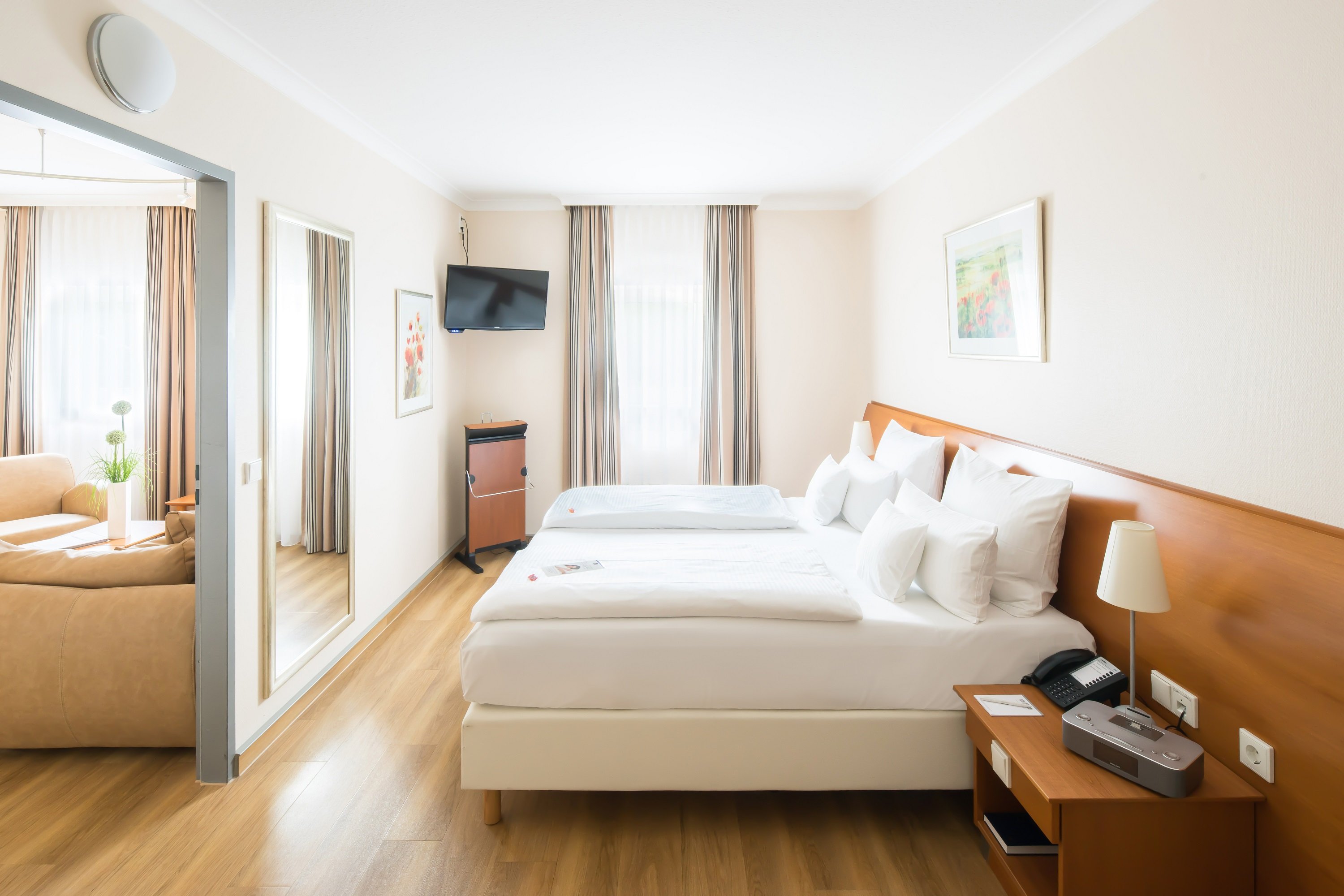 Philero Hotel Koln 7/26