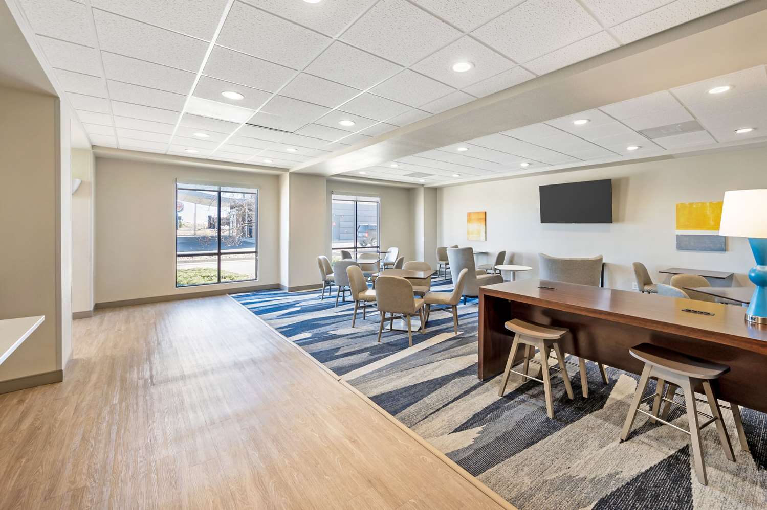 Comfort Inn & Suites Rawlins WY 37/48