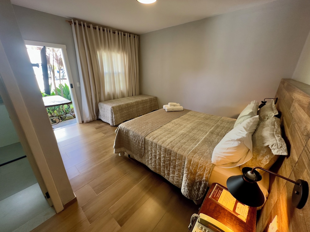 Pousada Villa Alferes 24/77