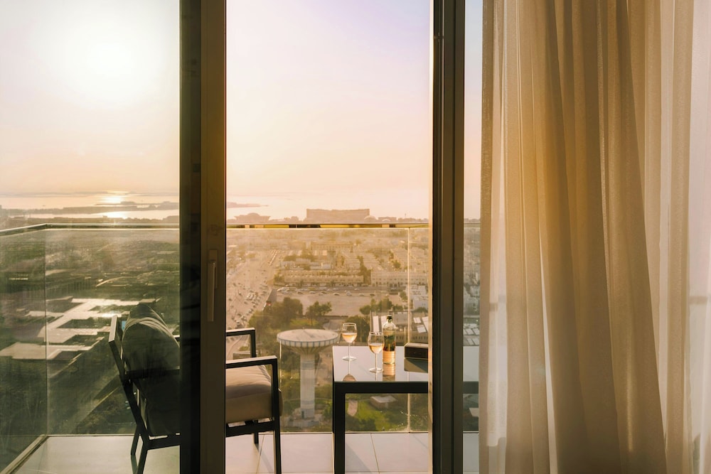 Sonder by Marriott Bonvoy Downtown Towers Apartments 59/69