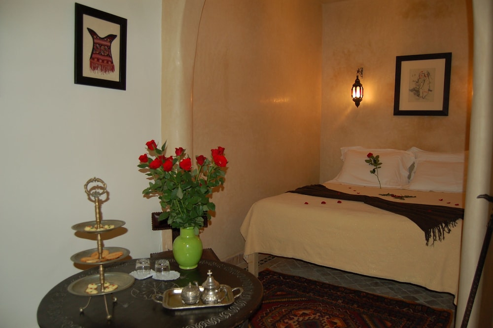 Riad Les Trois Palmiers El Bacha 13/71