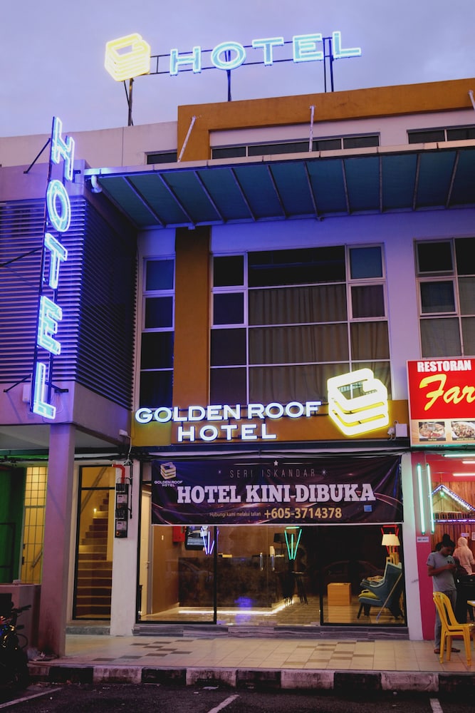 Swing & Pillows at Golden Roof Hotel Seri Iskandar, Ipoh 1/30