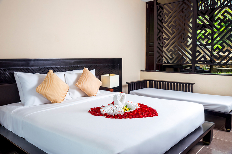 Villa, Beach Front, Private Pool, Smoking