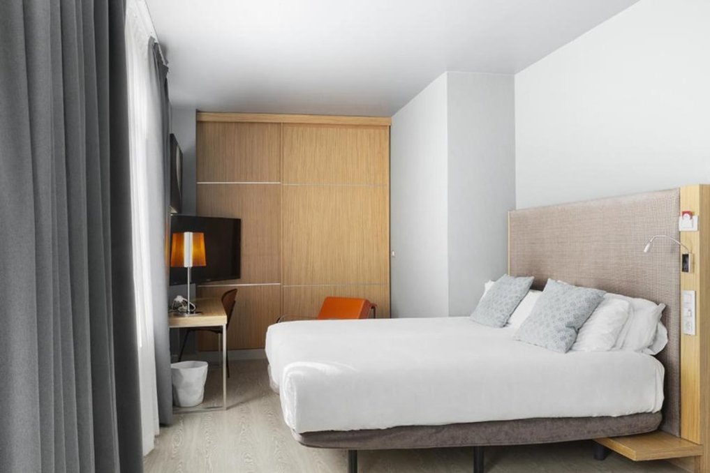 Petit Palace Alcala Torre Hotel 10/55