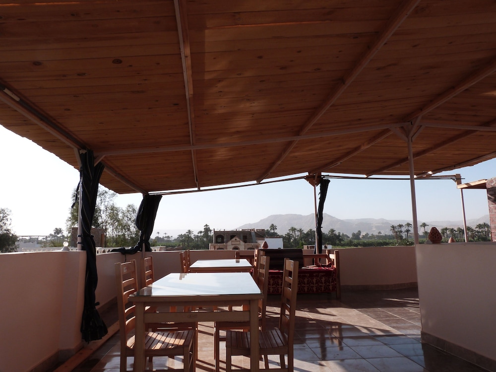 Luxor Plaza House 17/37