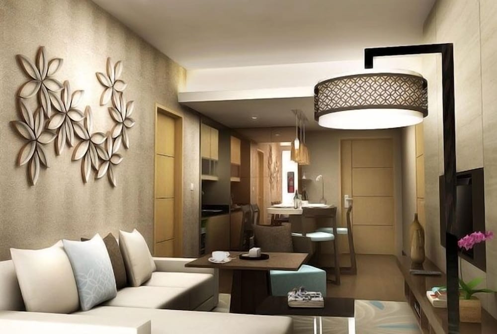 Aston Solo Hotel 33/49