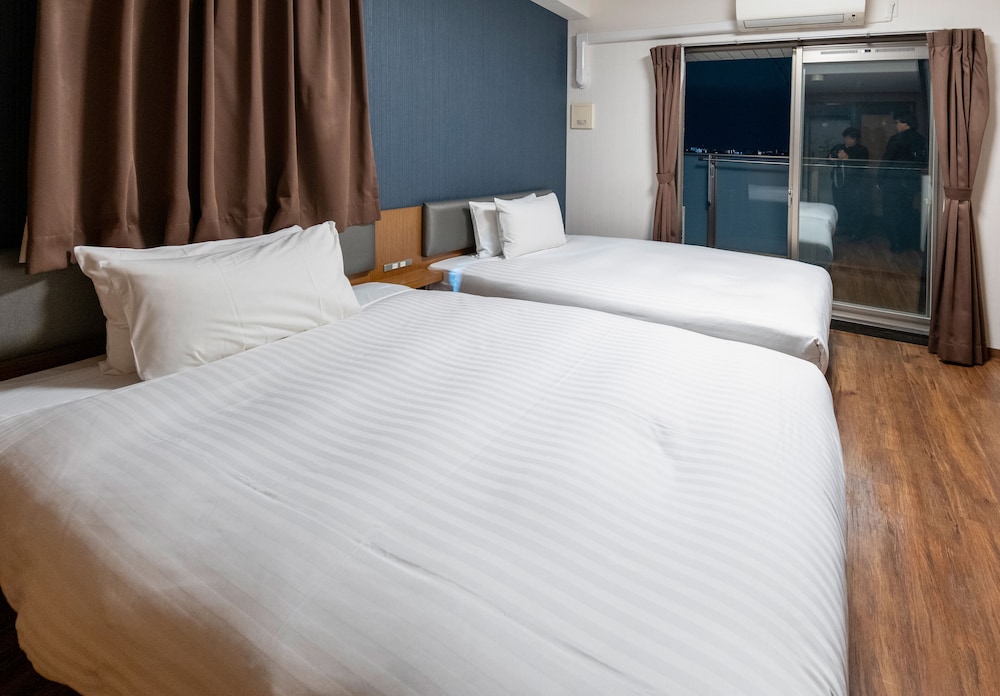 Hotel Trad 10/40