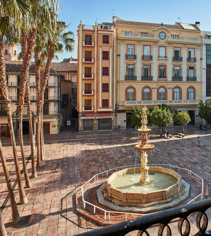 Lodgingmalaga Plaza de La Constitucion 66/76