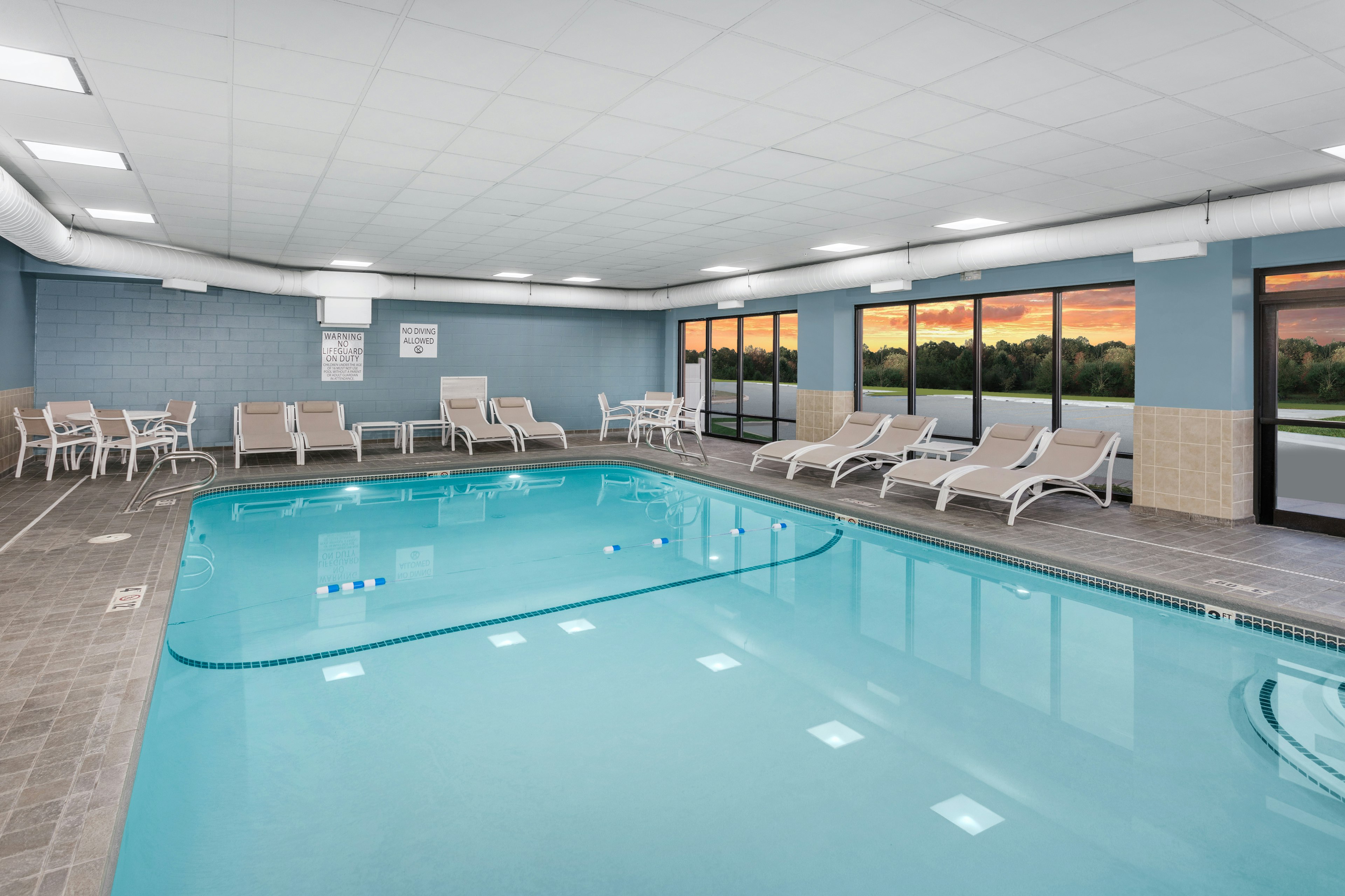 Holiday Inn Express Hotel & Suites South Portland 28/54